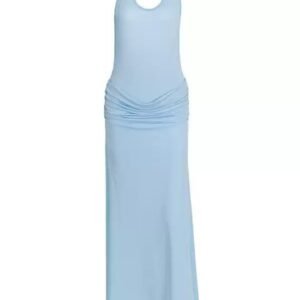 Wrinkled neck and hip hugging dress